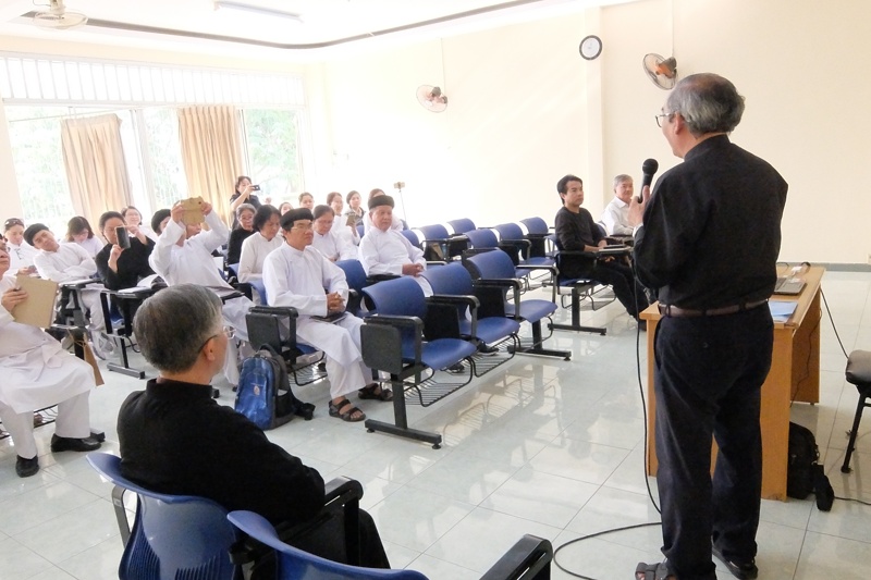 HVMV: Khai giảng khóa Tìm hiểu Công giáo và Cao Đài