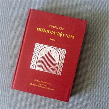 Thông báo của Ủy ban Thánh nhạc về 2 Tuyển tập Thánh ca Việt Nam đã phát hành